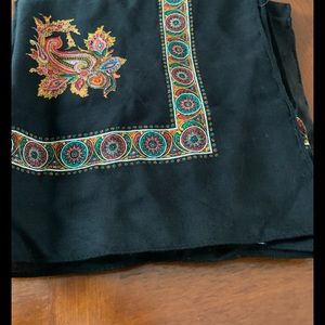 Oversized Black and Multicolored Border Scarf